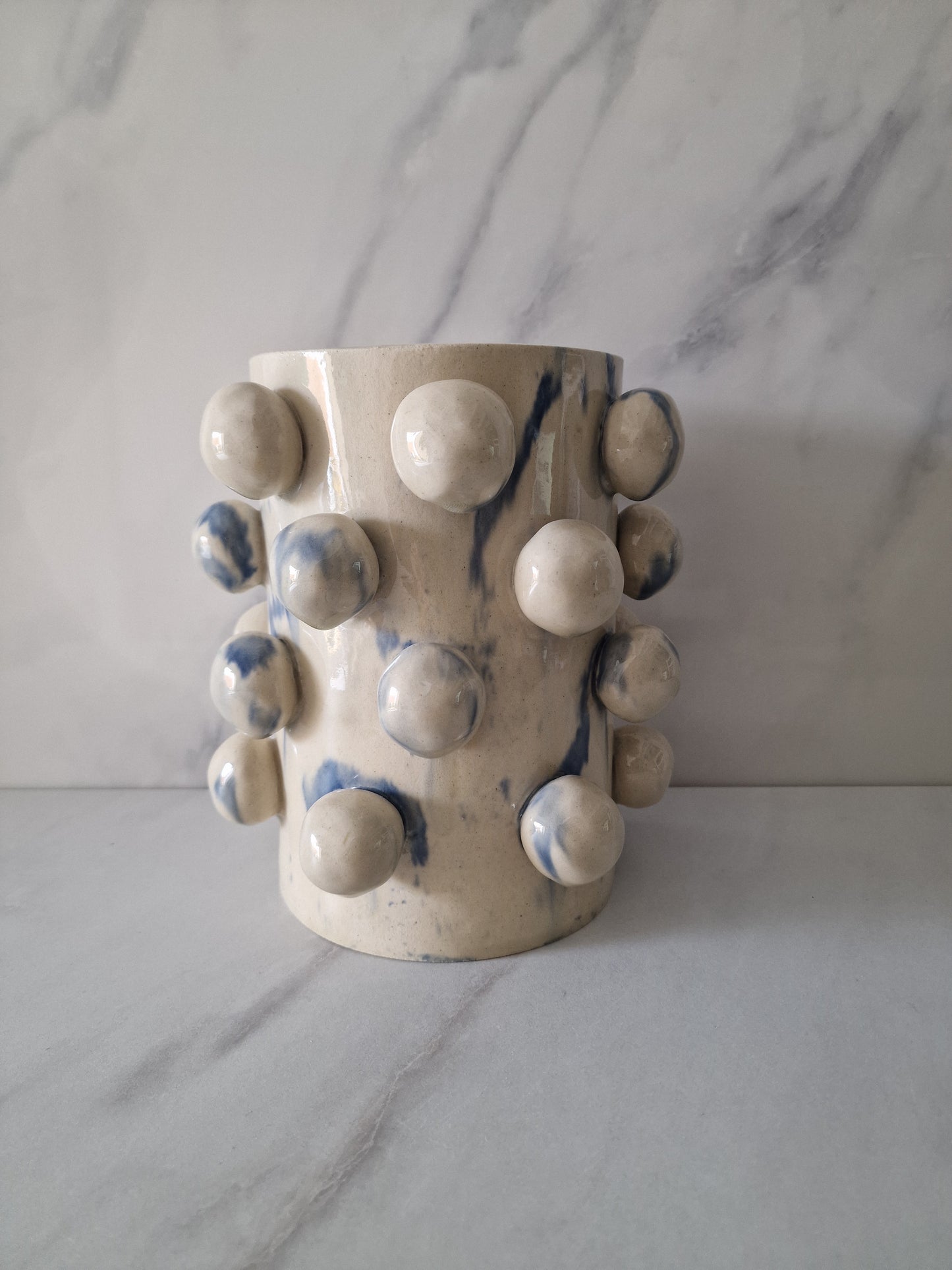 Ball - projected blue vase