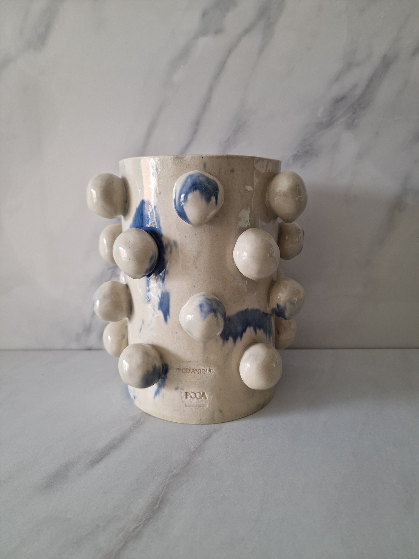 Ball - projected blue vase