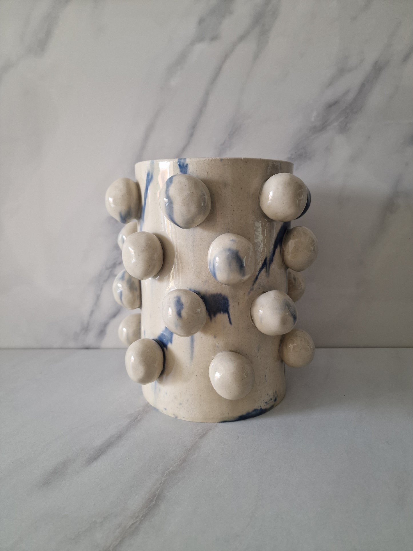 Ball - projected blue vase