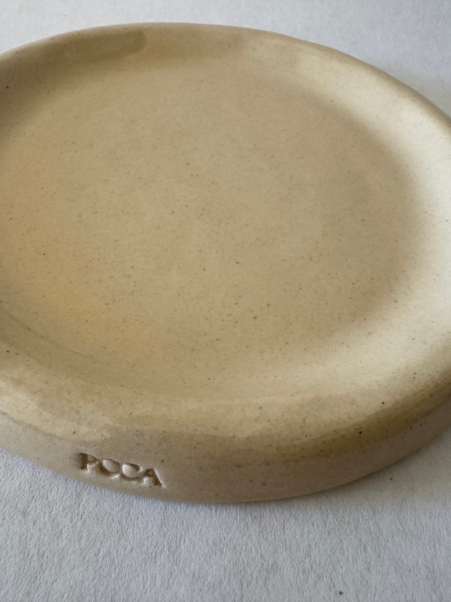 Solis - Assiette ronde plate