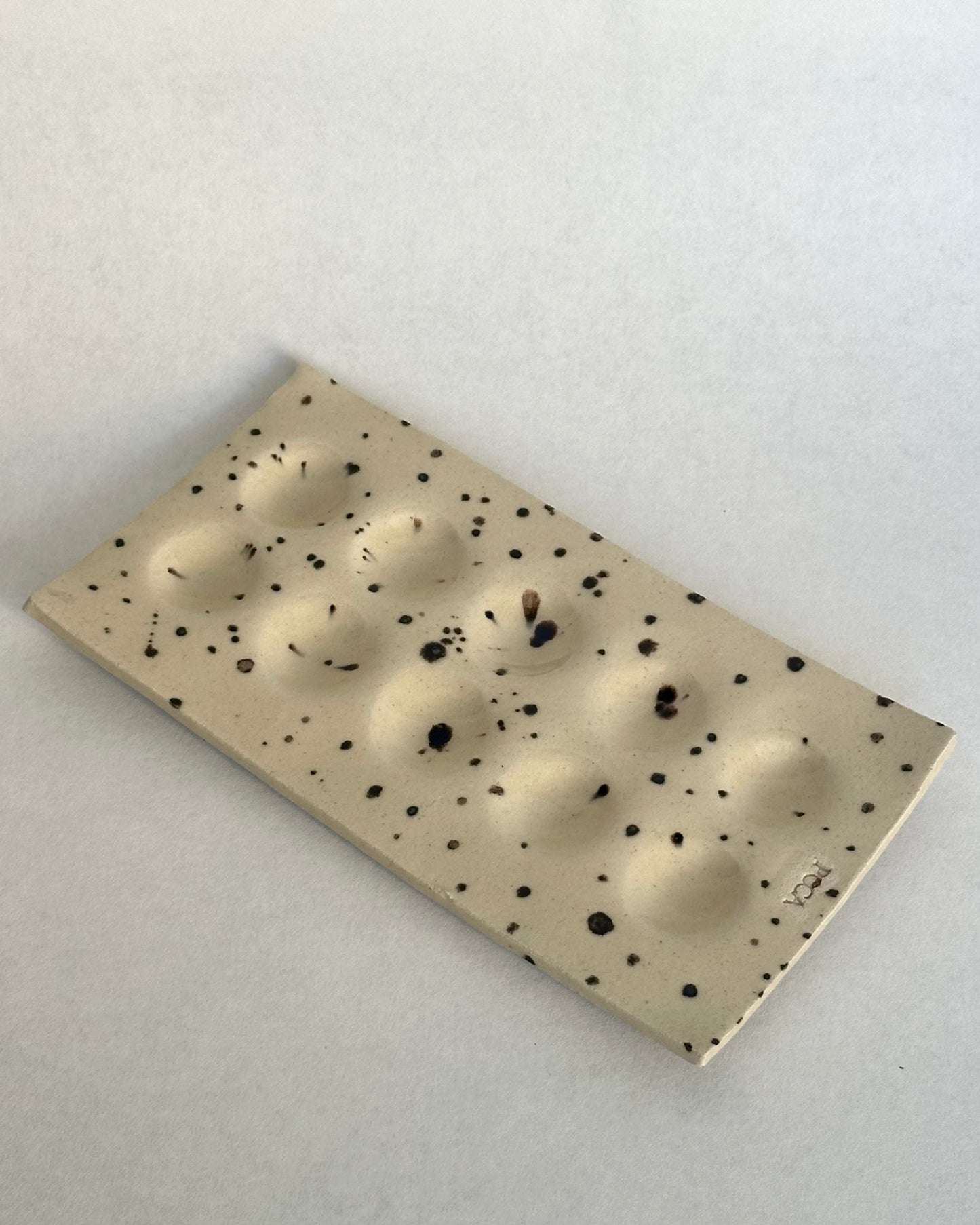 Dalmatian - large egg carrier