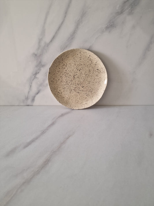 Poérava - small flat plate