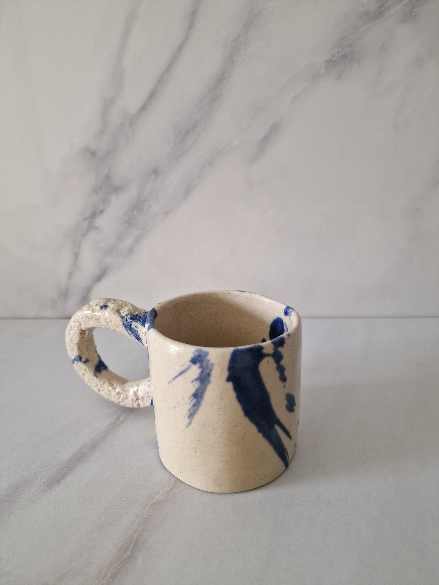 La Mousse - tasse bleu projeté