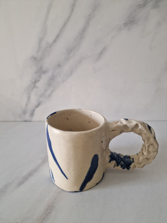 Le Rocher - tasse bleu projeté