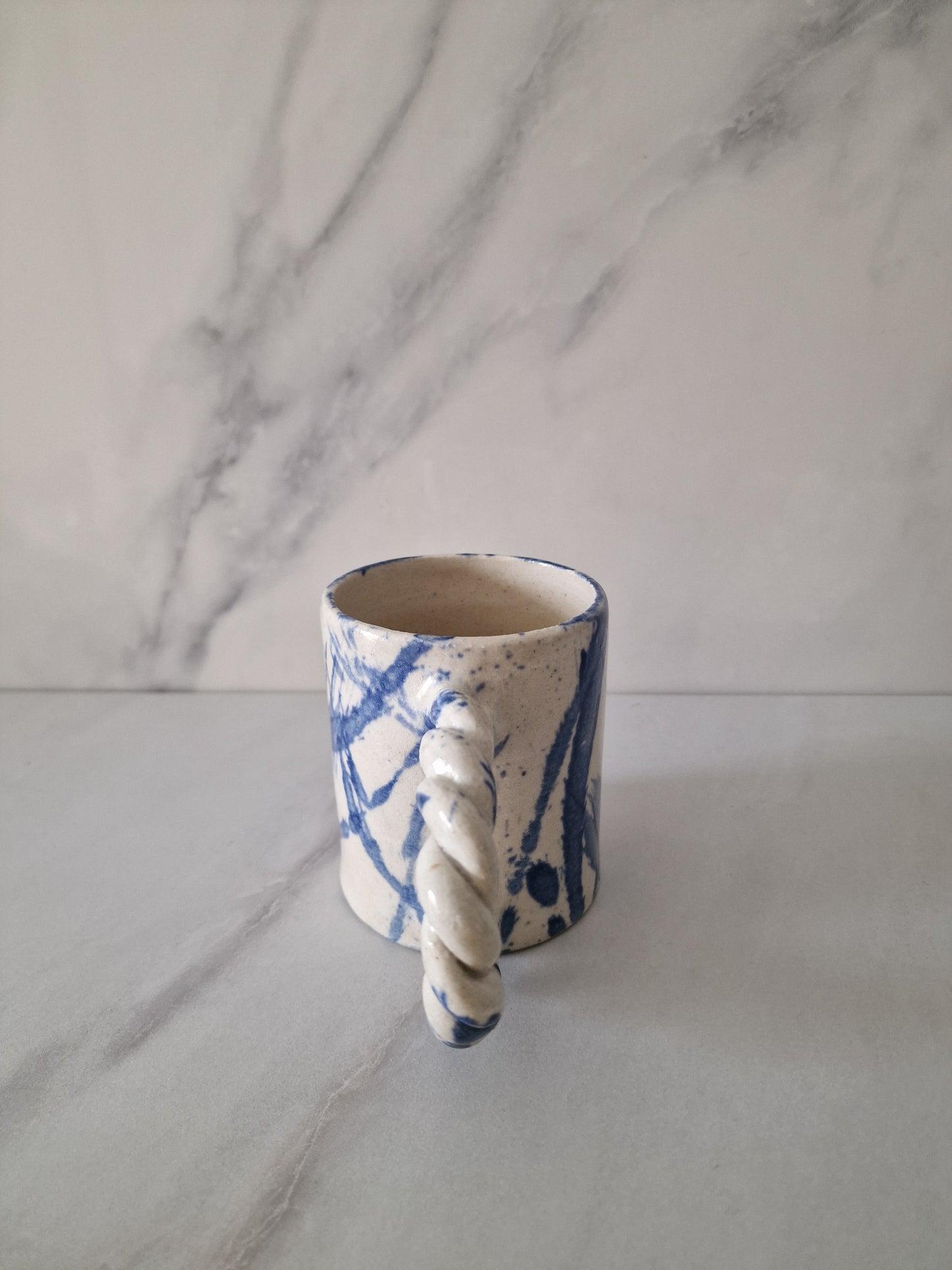 La Torsade - tasse bleu projeté