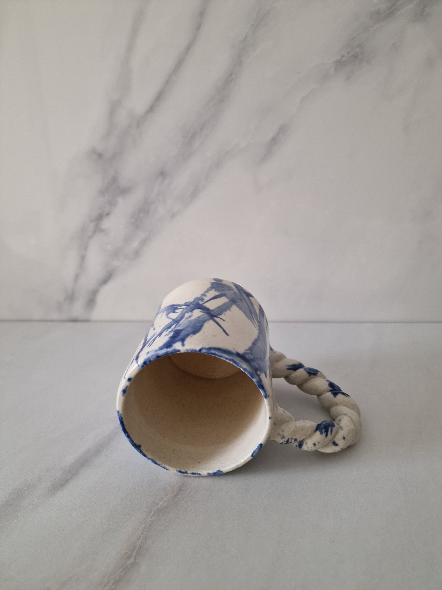 La Torsade - tasse bleu projeté