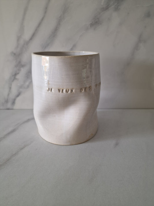 I want flowers - vase