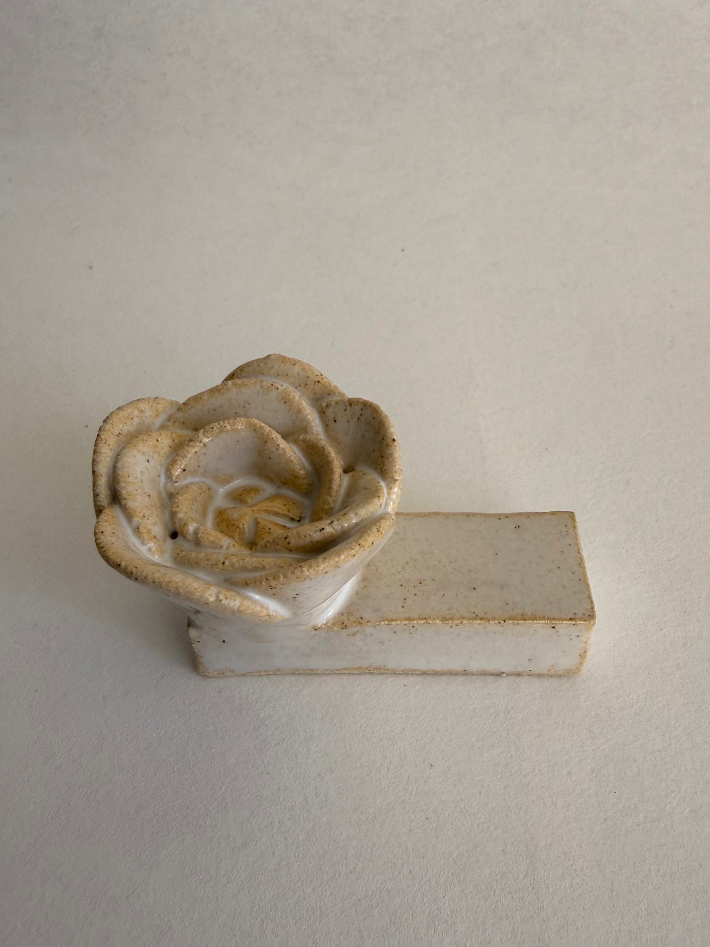 Le printemps - porte couteaux les roses