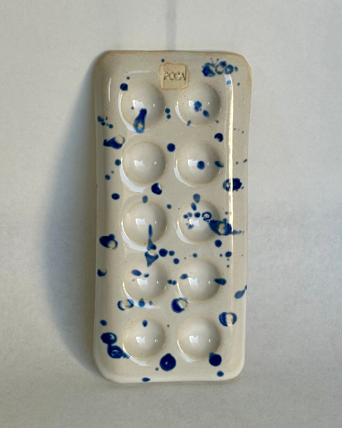 Nougat - egg holder