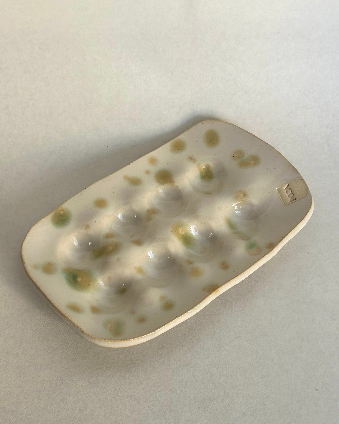 Almond Green - Egg Holder