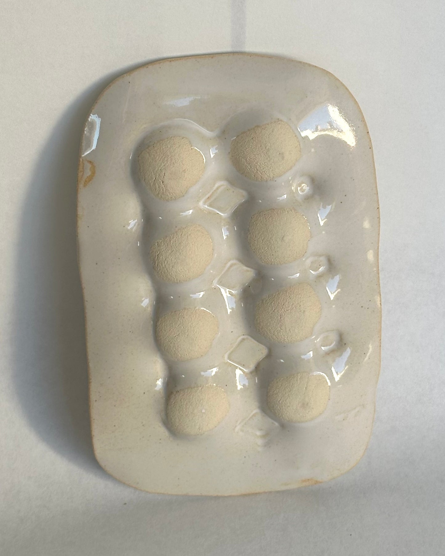 Almond Green - Egg Holder