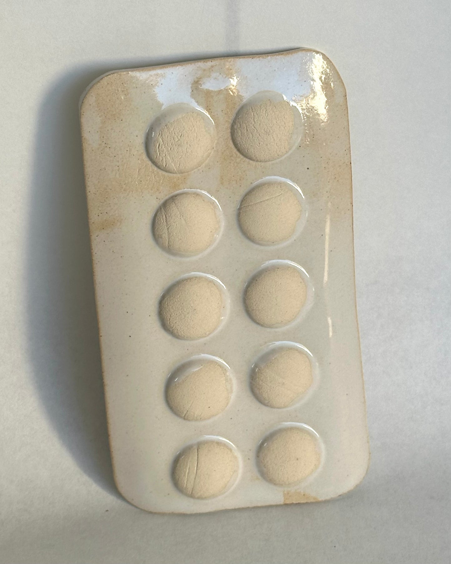 White - large egg holder