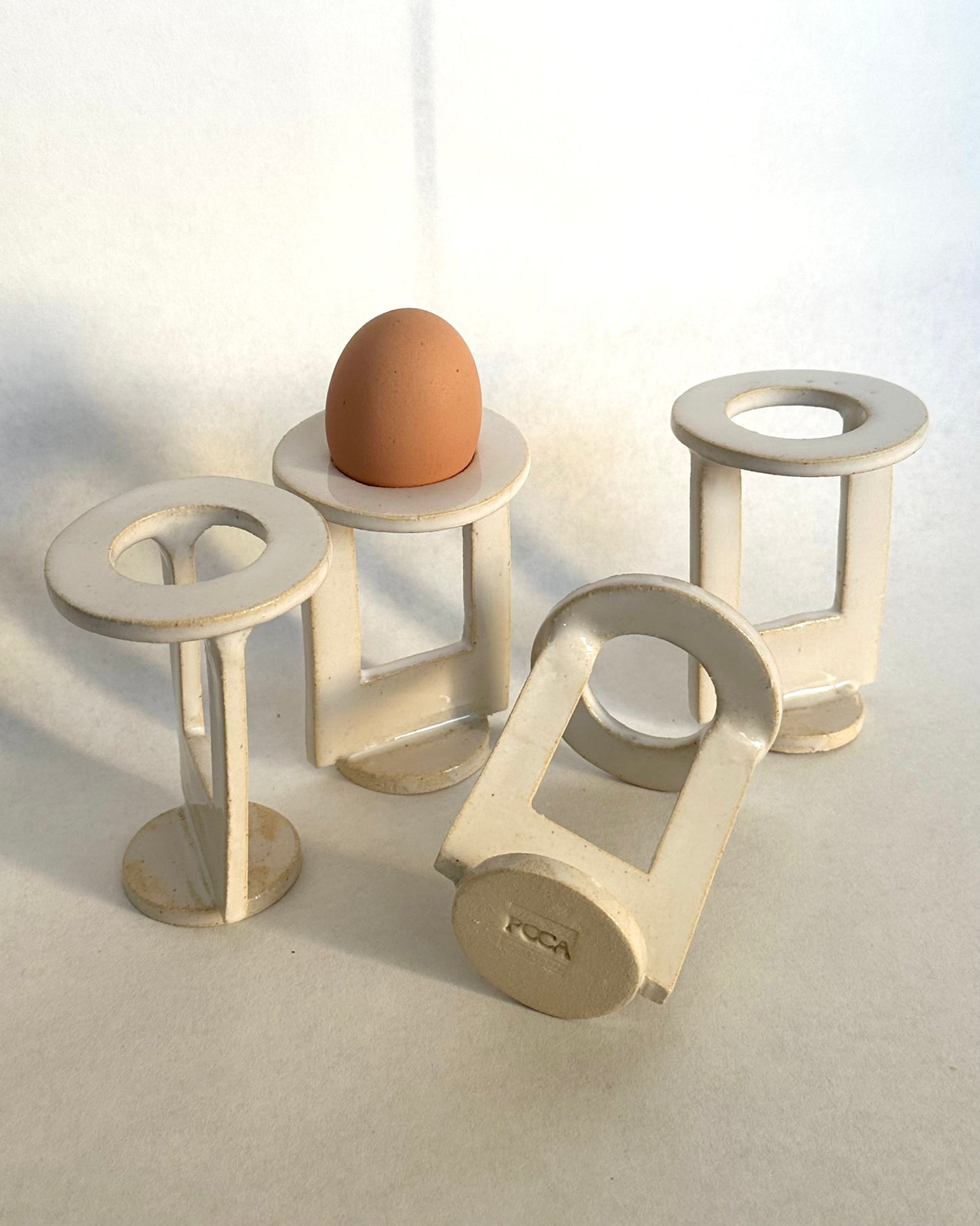 Balance - set of 4 white egg cups