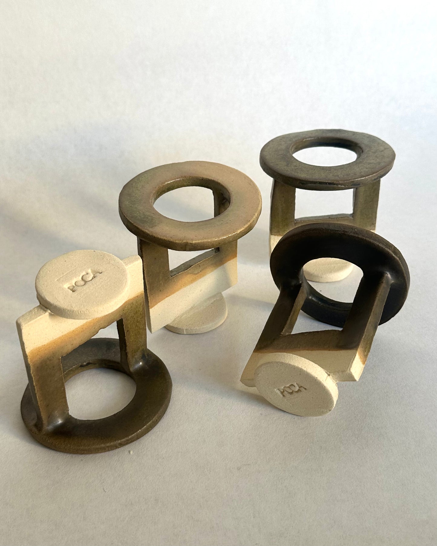 Balance - set of 4 half khaki egg cups